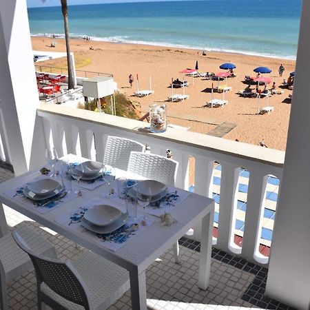Casa Pe Na Areia- Unique Spot- Beach Front By Dreamvillasalbufeira Dış mekan fotoğraf